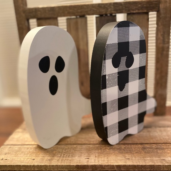 Halloween Ghost Wood Signs Set, White Ghost Shaped Sign, Black & White Ghost - Picture 5 of 16